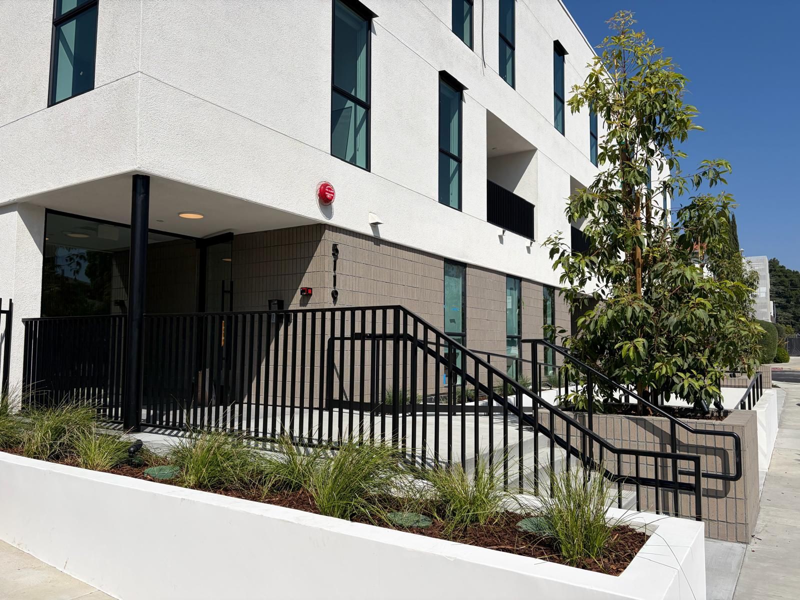 Exterior — building photo, 5119 Colfax