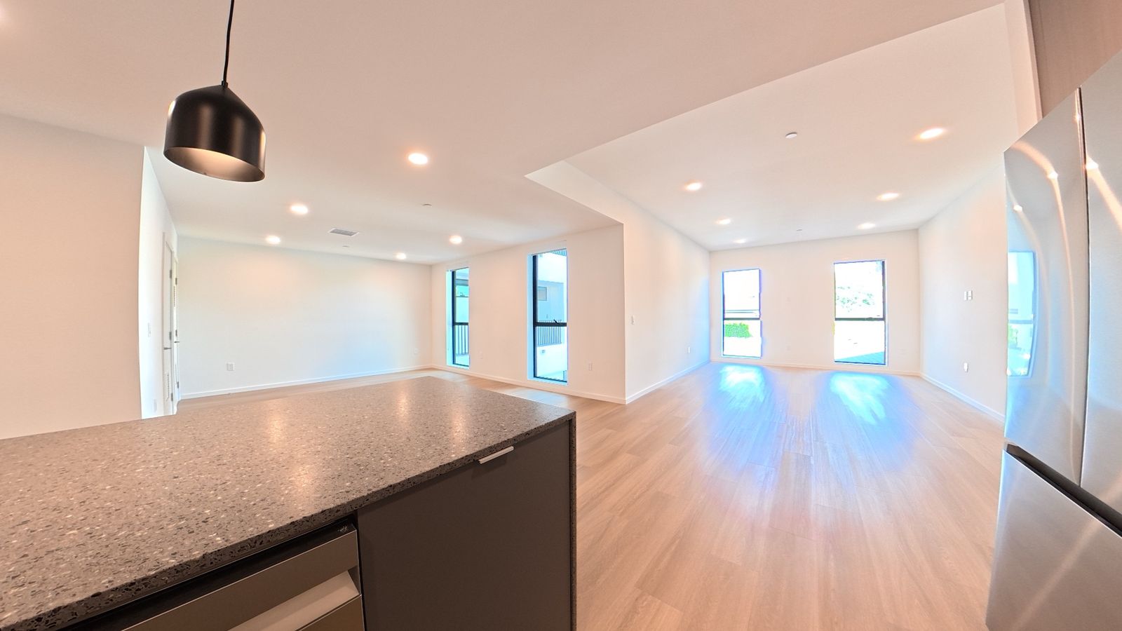 Living & dining — residences photo, 5119 Colfax