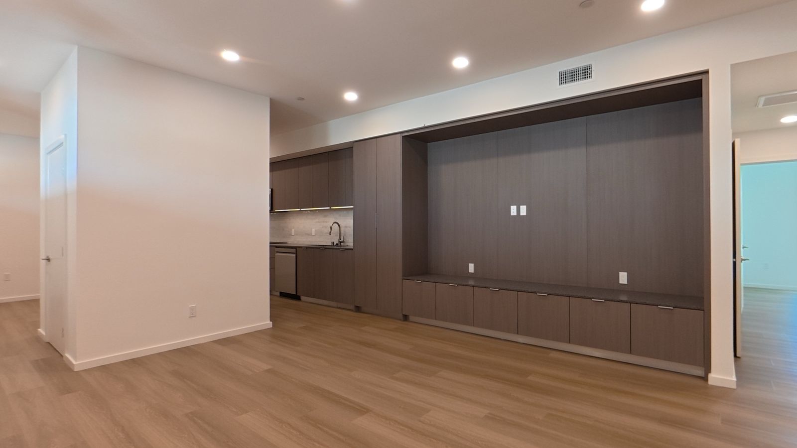 Residence — residences photo, 5119 Colfax